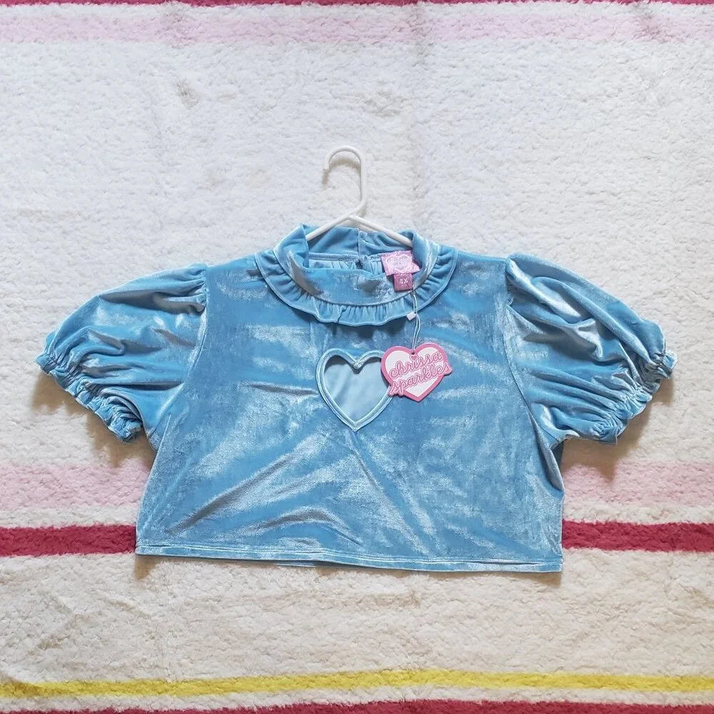 BNWT NWT Chrissa Sparkles Blue Velvet Heart Cutout Crop Top - Picture 1 of 7